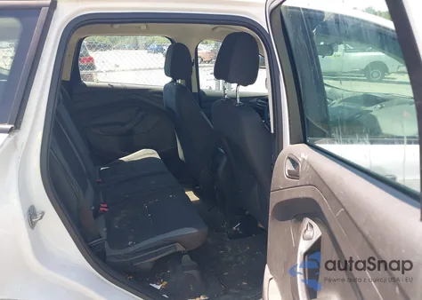 2015 Ford Escape S из США, поврежденный, VIN 1FMCU0F7XFUA82189